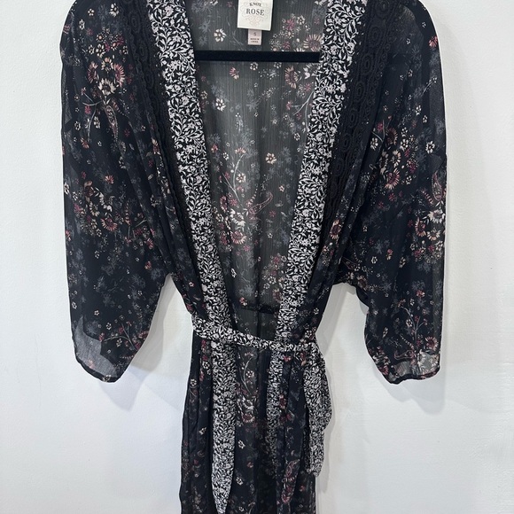 Knox Rose Other - Knox Rose Black Lace Robe with Sheer Floral Design